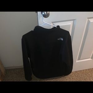 Black north face light jacket. Fits well!